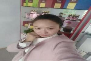 二者系姊妹篇。其中《繁星》由164首小诗组成
